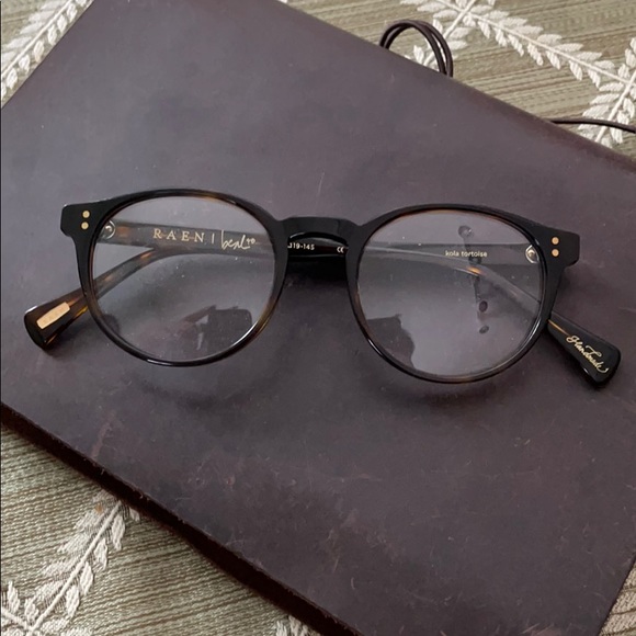 Eyeglasses